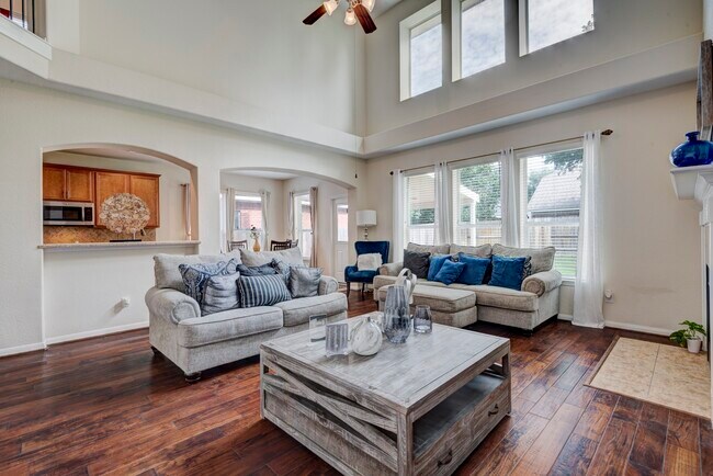 Building Photo - 14014 Mohave Way Dr