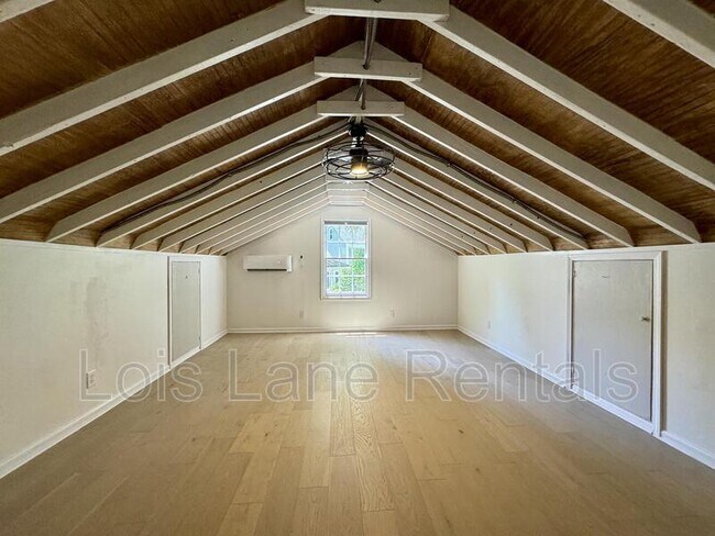 Building Photo - 978 Mooring Dr