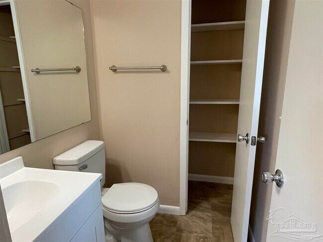 Building Photo - 6975 Woodley Dr