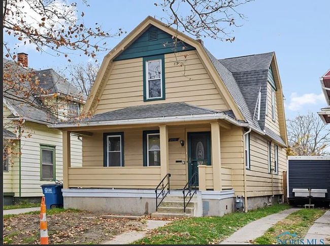 Building Photo - Charming 3-Bedroom Property in Prime Location