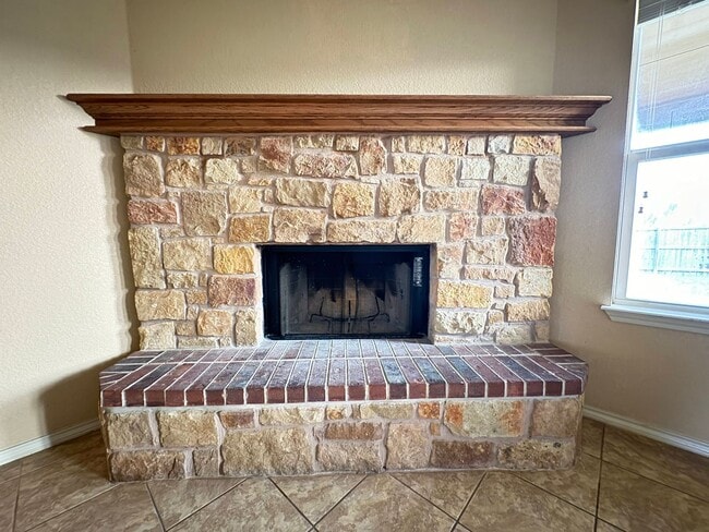 Building Photo - 4-Bedroom House for Rent in Killeen