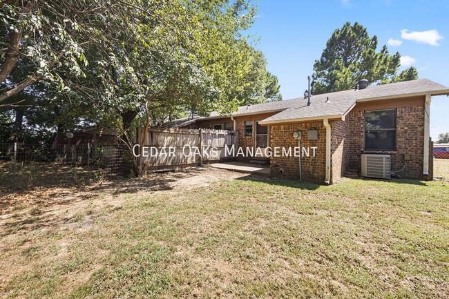Building Photo - 4424 Acoma St