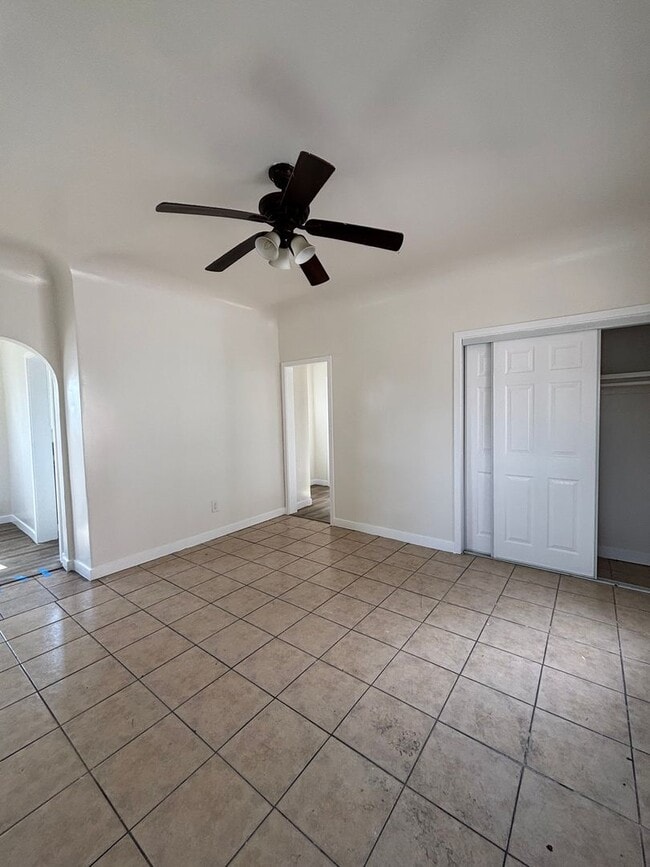 Building Photo - 6335 State St