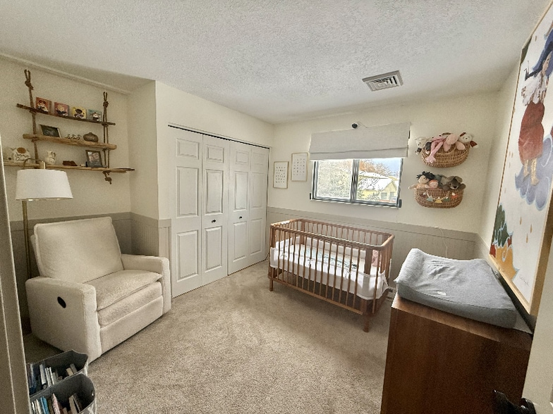 Building Photo - 1012 Wagonwheel Dr