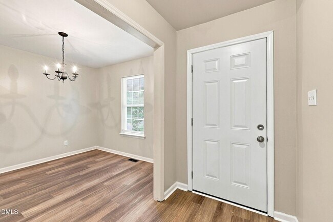 Building Photo - 108 Bristol Ct