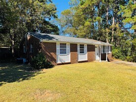 Building Photo - 1138 Noremac Rd