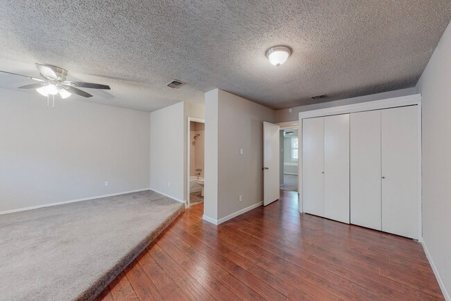 Building Photo - Now Available: 3 Bedroom 2 Bath-East FTW