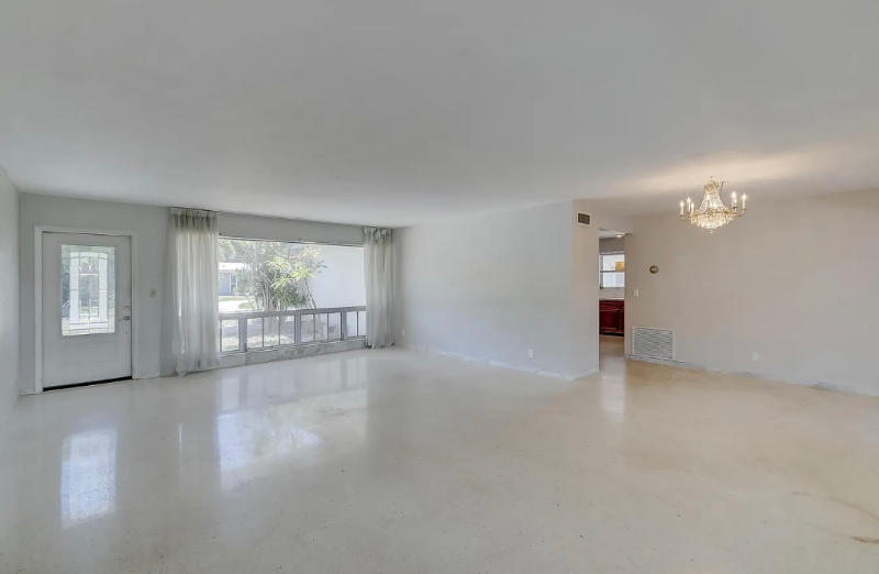 Building Photo - 2041 Coral Reef Dr