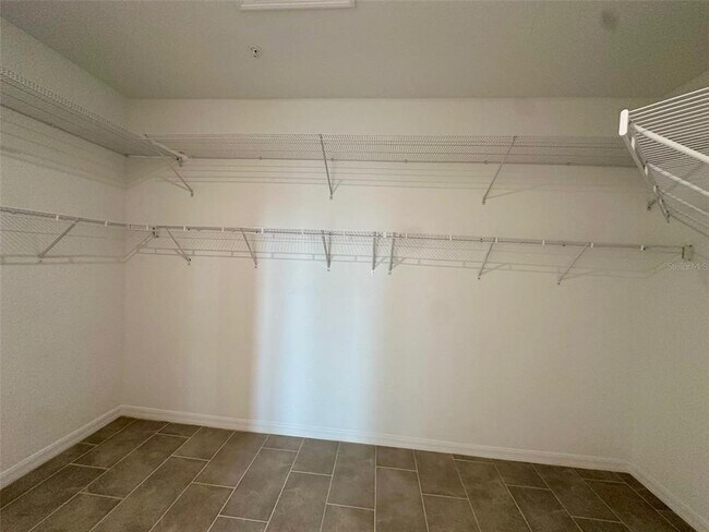 Building Photo - 10027 Crooked Crk Dr