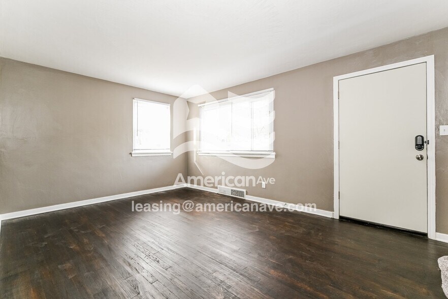 Building Photo - 3506 Foster Rd