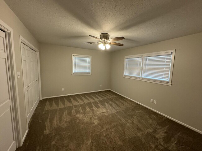 Building Photo - 3006 59th St