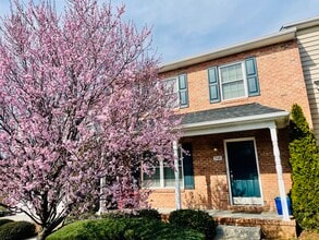 Building Photo - 1948 Cidermill Ln