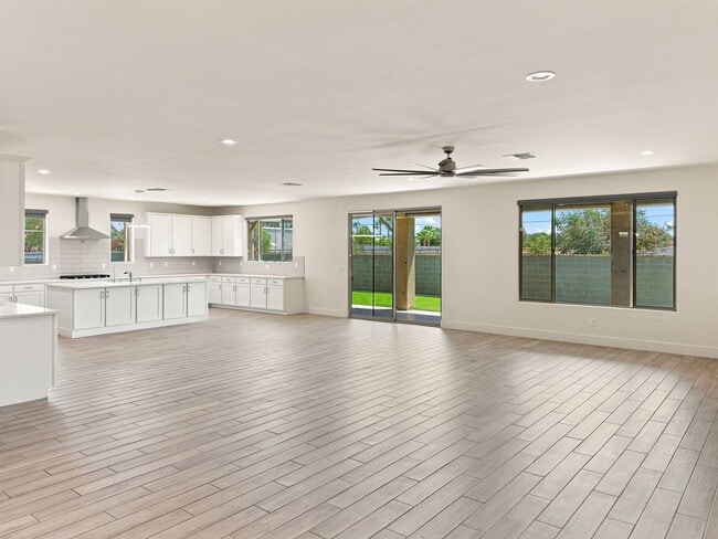 Building Photo - Luxury SMART HOME For Rent!