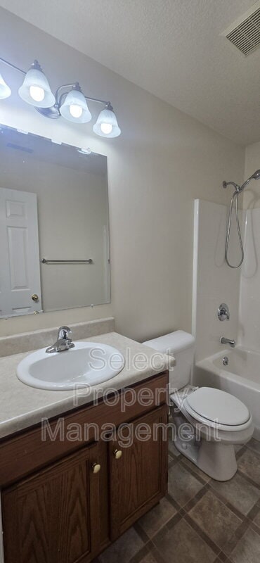 Building Photo - 2515 Grassy Creek Run