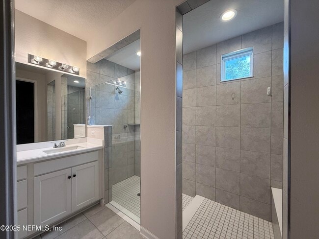 Building Photo - 183 Little Bear Run