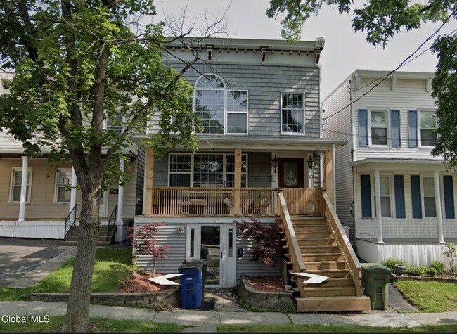 Building Photo - 27 McElwain Ave
