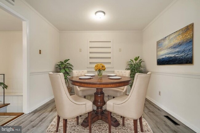 Building Photo - 996 Boggs Dr