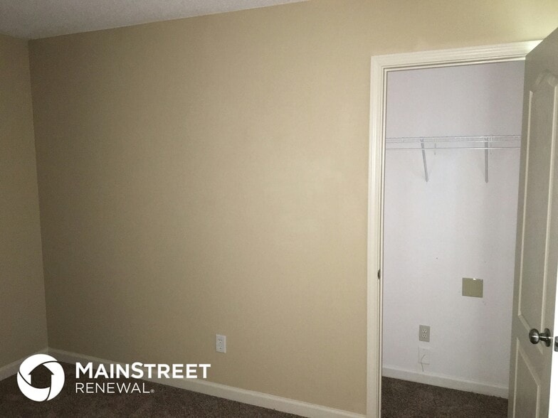 Building Photo - 1393 Marhill Cove