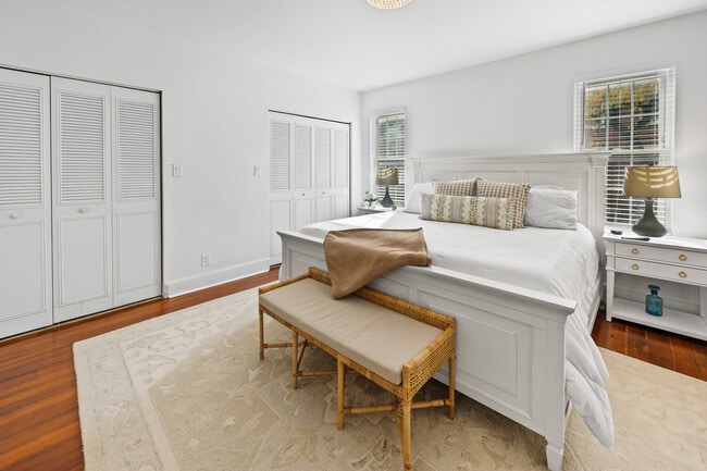 Building Photo - 2207 Lombard St