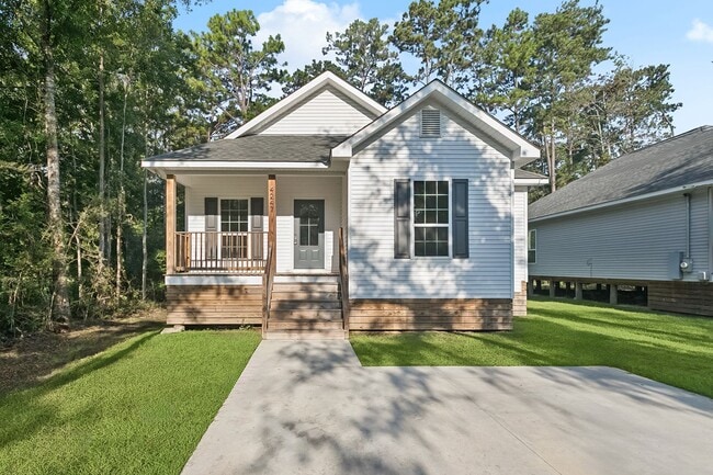 Primary Photo - Gem in Slidell with 3br! Must See!