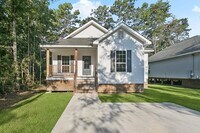 Building Photo - Gem in Slidell with 3br! Must See!