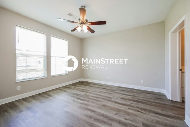 Building Photo - 3 Bedroom Pet-Friendly Home in LEHIGH ACRES, FL with Main Street Renewal