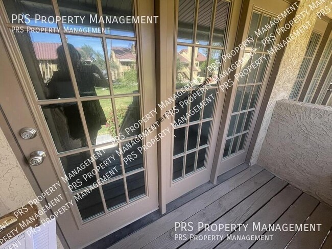 Building Photo - 4901 S Calle Los Cerros Dr