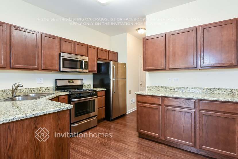 Building Photo - 512 Fort Clatsop Ct