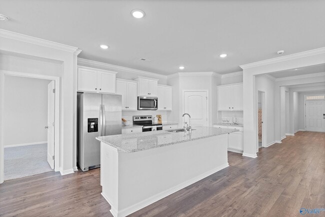 Building Photo - 14255 Leadenhall Ln