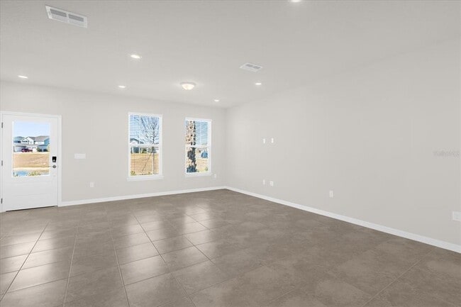 Building Photo - 16246 Merry Aly