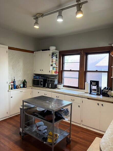 Building Photo - 2350 N 58th St