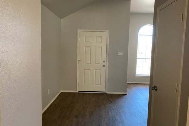 Building Photo - 1118 Partridge Dr
