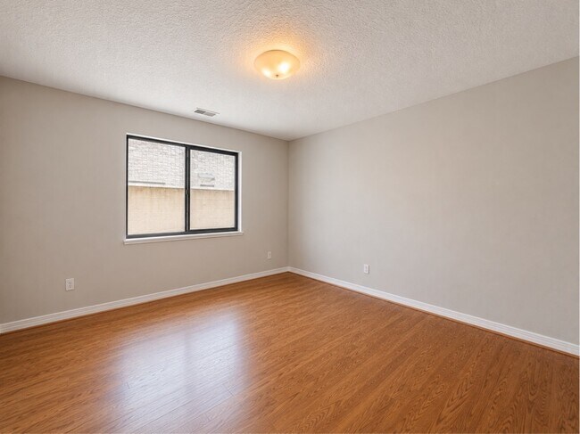 Building Photo - 1746 Ocean Grove Dr