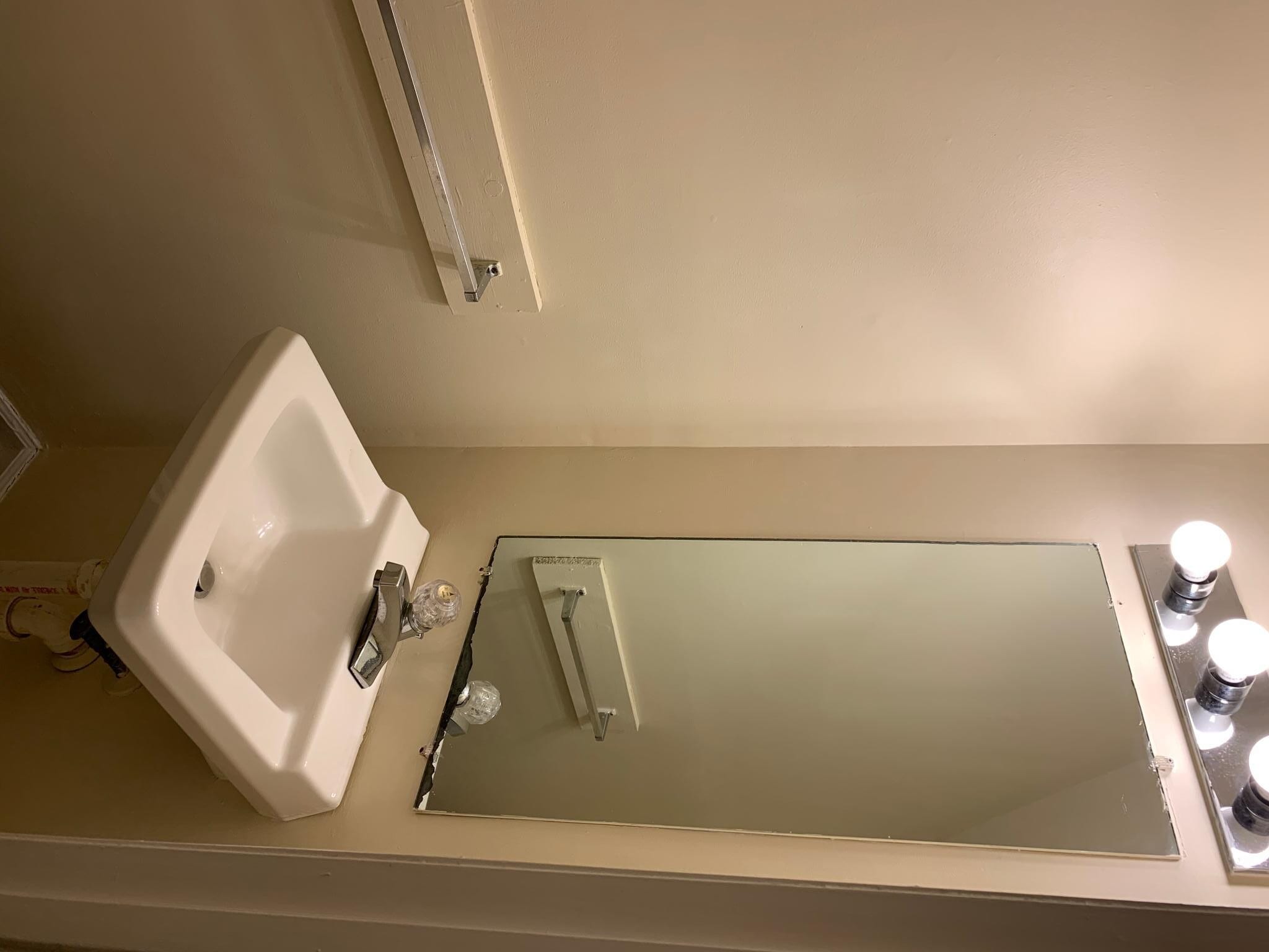 Half bath sink - 1417 Cherrycrest Dr