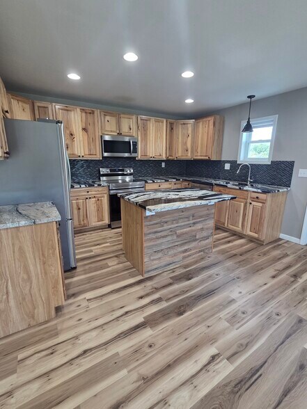 Kitchen - 215 Main St