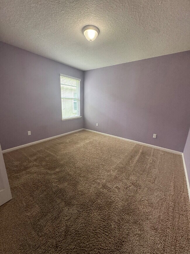 Building Photo - For Rent in Yellow Bluff Landing – Spaciou...