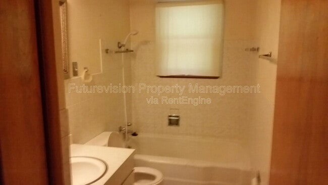 Building Photo - 3710 Kovarik Ln