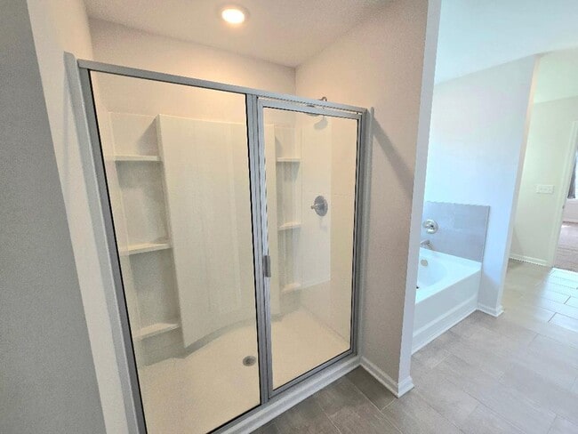 Building Photo - 733 Courtland Ln