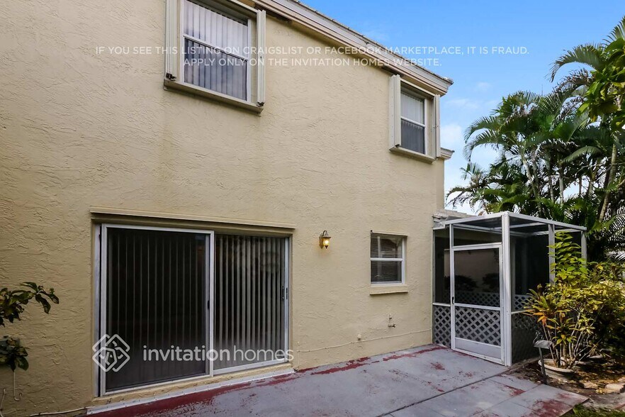 Building Photo - 9576 NW 8th Cir