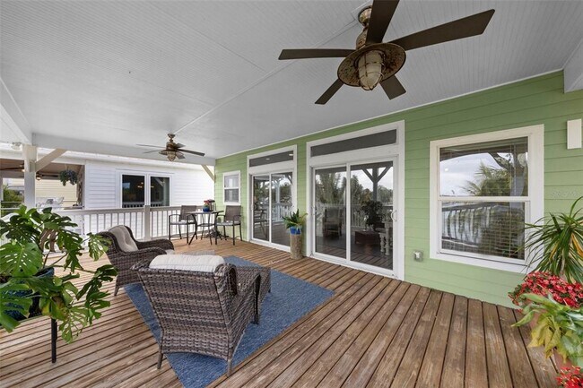 Building Photo - 12116 Lagoon Ln