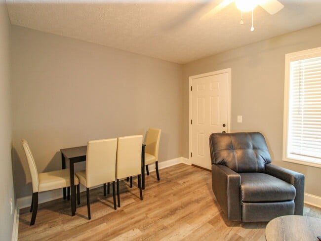 Building Photo - NEW Furnished Apartments close to Athens and TVA Brownsferry