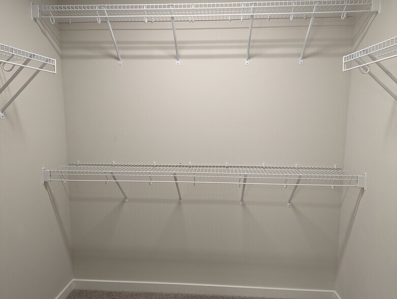 Building Photo - 1964 S Warrior Ln