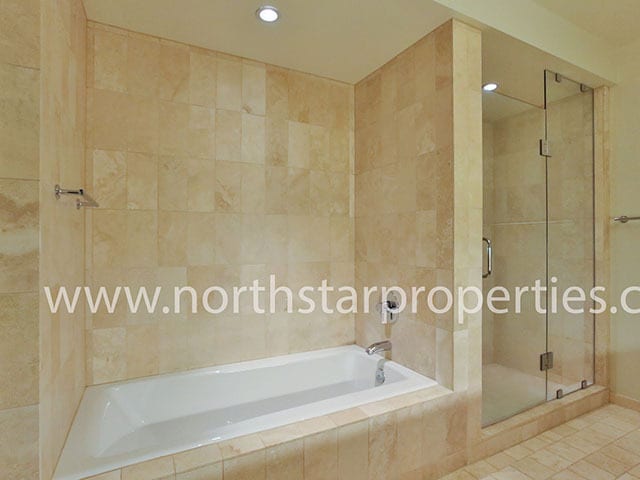 Building Photo - South Waterfront Atwater Perfection