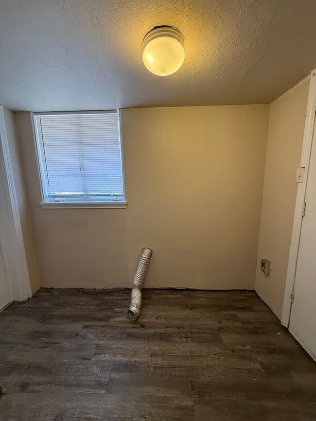 Building Photo - Charming 2 bedroom, 1 bathroom home in Norman