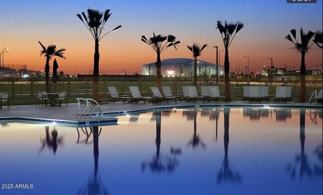 Building Photo - 9025 W Denton Ln