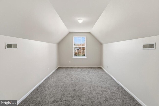 Building Photo - 217 Spruce Trail