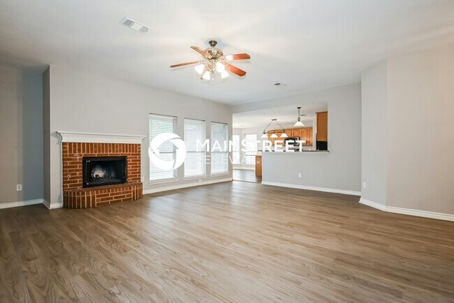 Building Photo - 4 Bedroom Pet-Friendly Home in Mansfield, TX with Main Street Renewal
