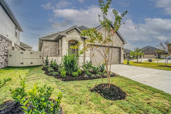 Building Photo - 9304 Colonial Bent Pl