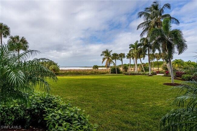 Building Photo - 260 Seaview Ct