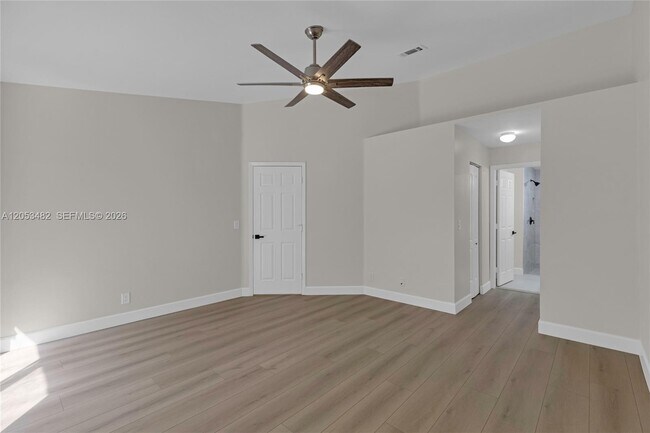Building Photo - 11061 NW 38th Pl